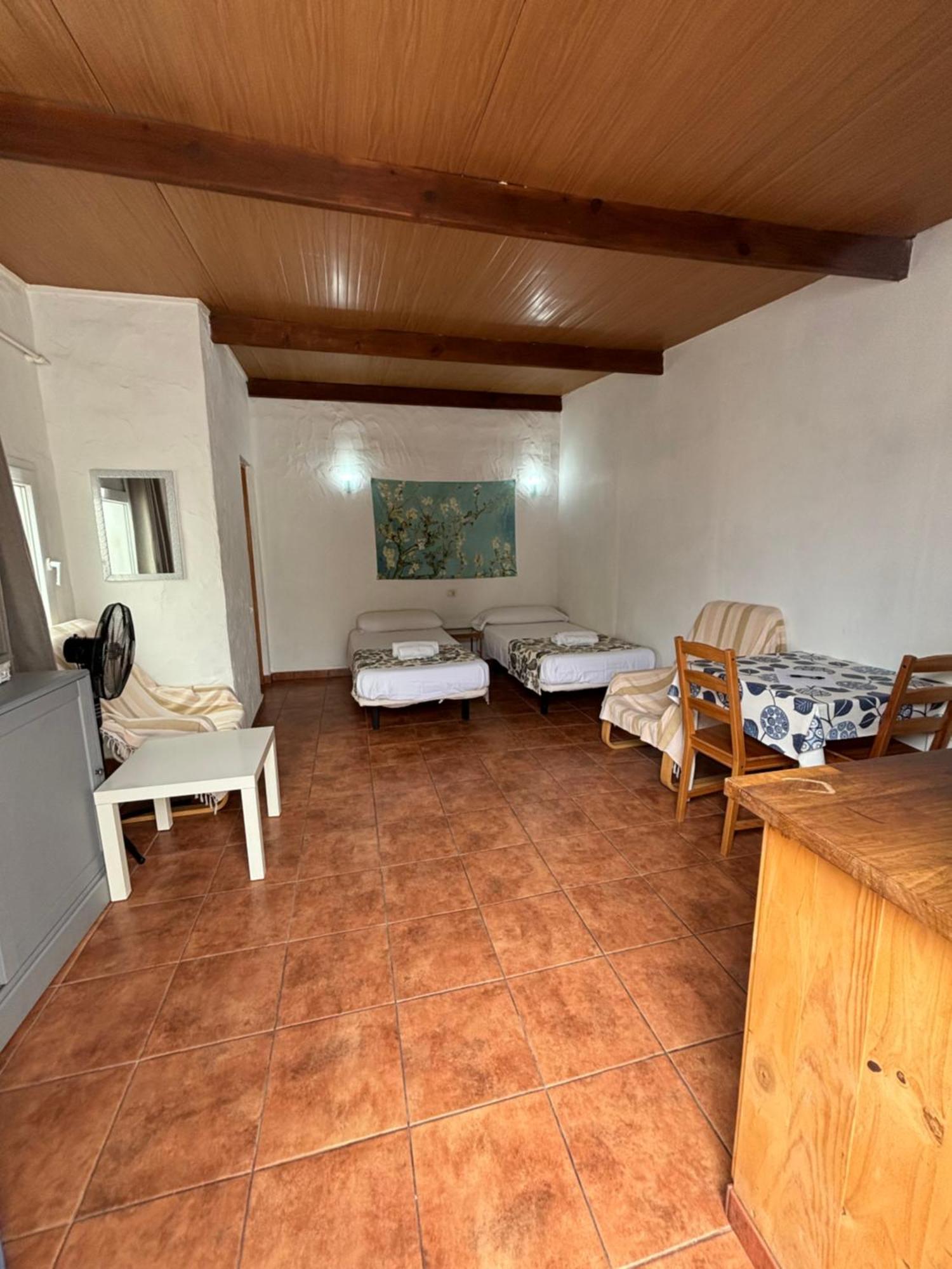 Apartamentos Y Habitaciones Villa Marina La Caleta  Dış mekan fotoğraf