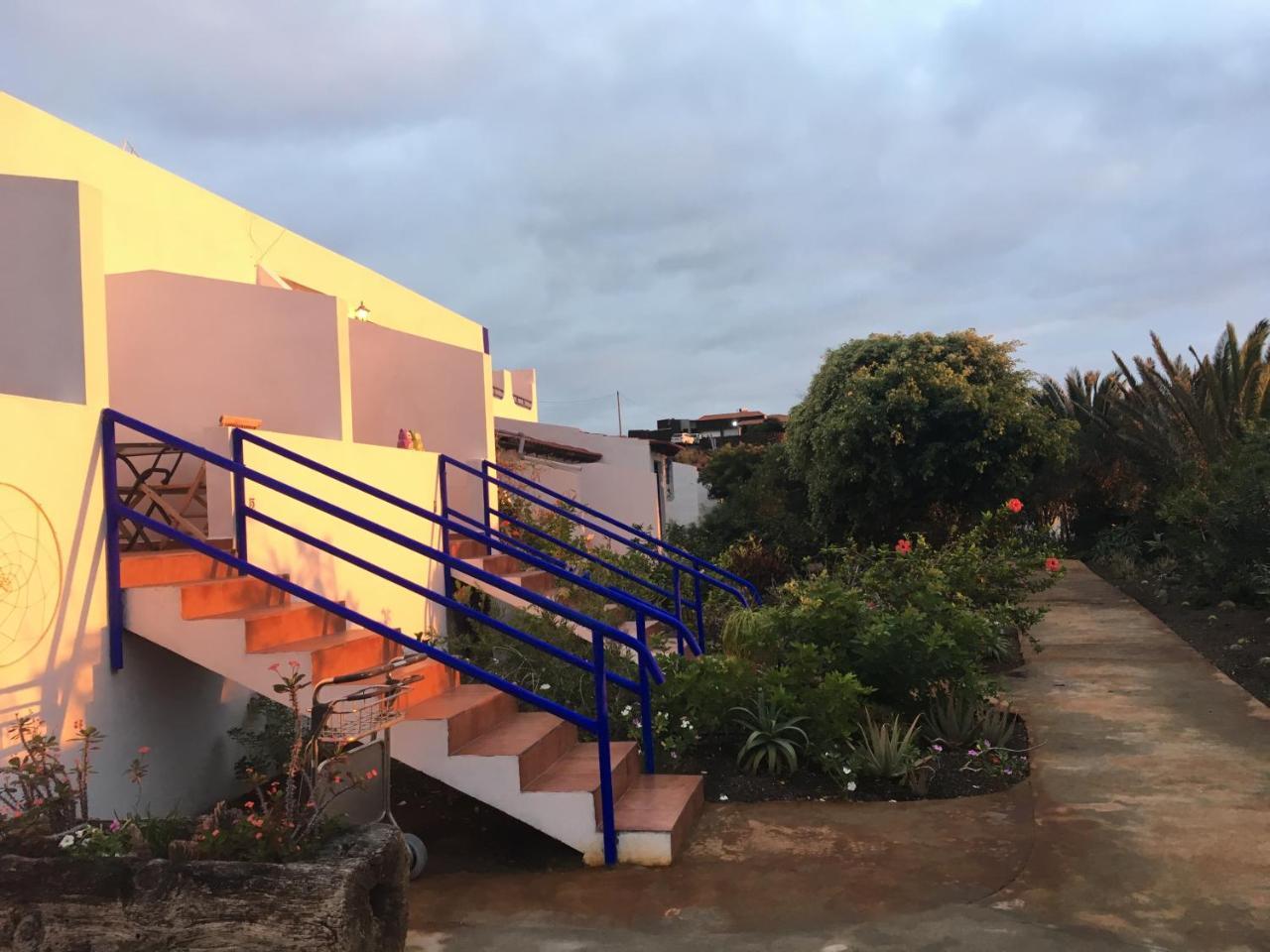 Apartamentos Y Habitaciones Villa Marina La Caleta  Dış mekan fotoğraf